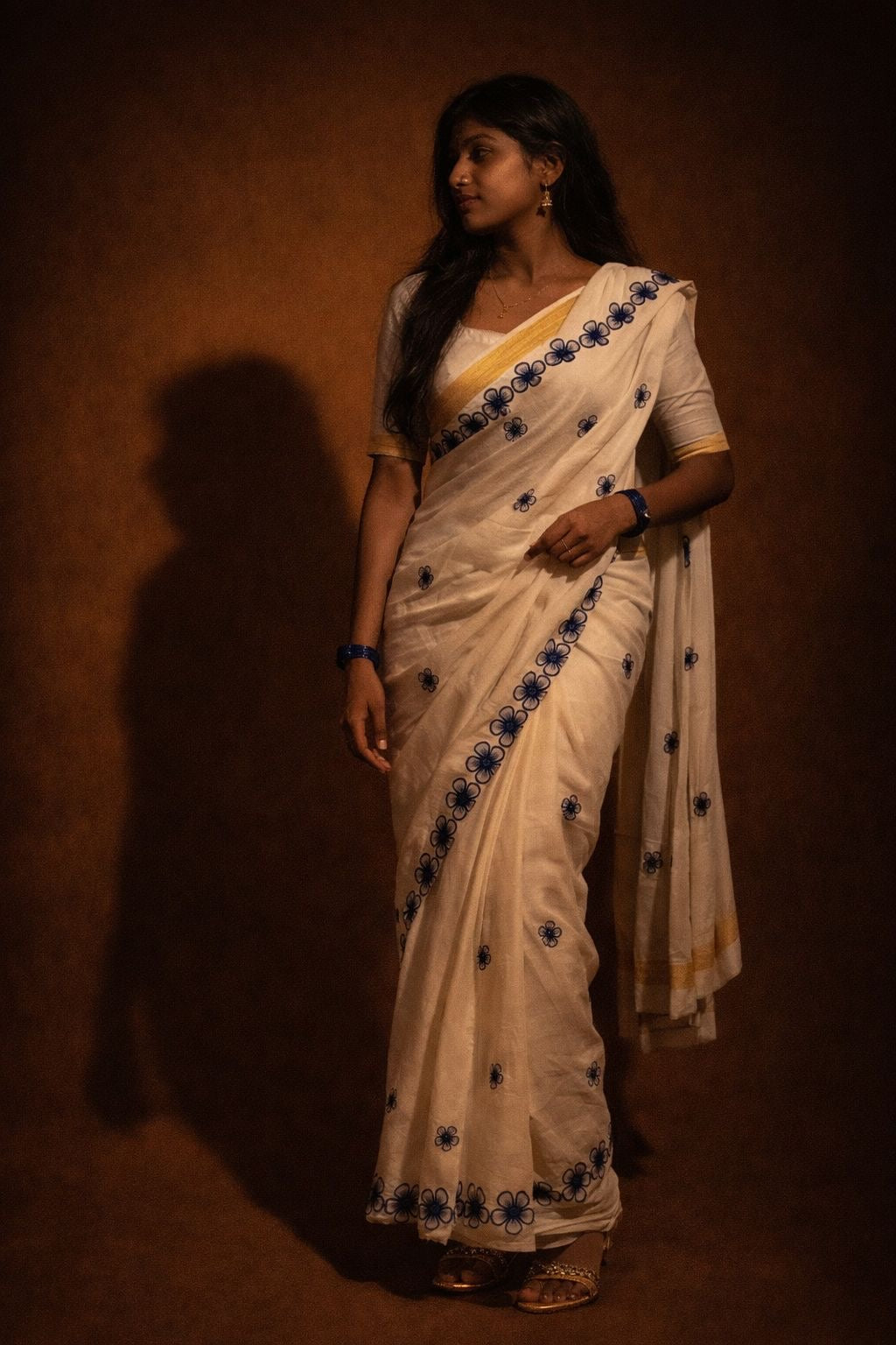 Blue scallop work cotton saree (Akirithi)