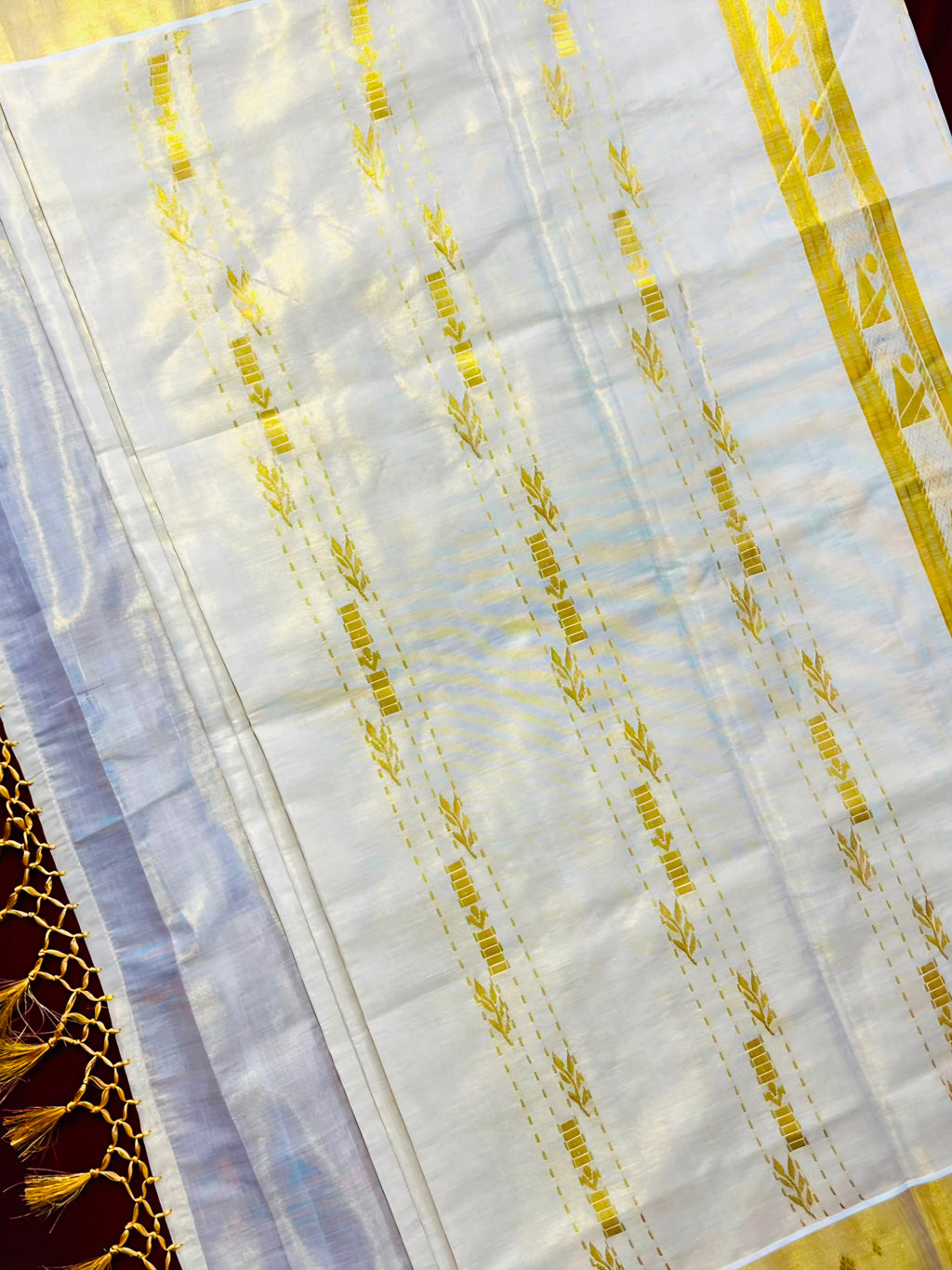 Mayilazhagu: Golden Tissue Weaved Design(Handloom Replica)