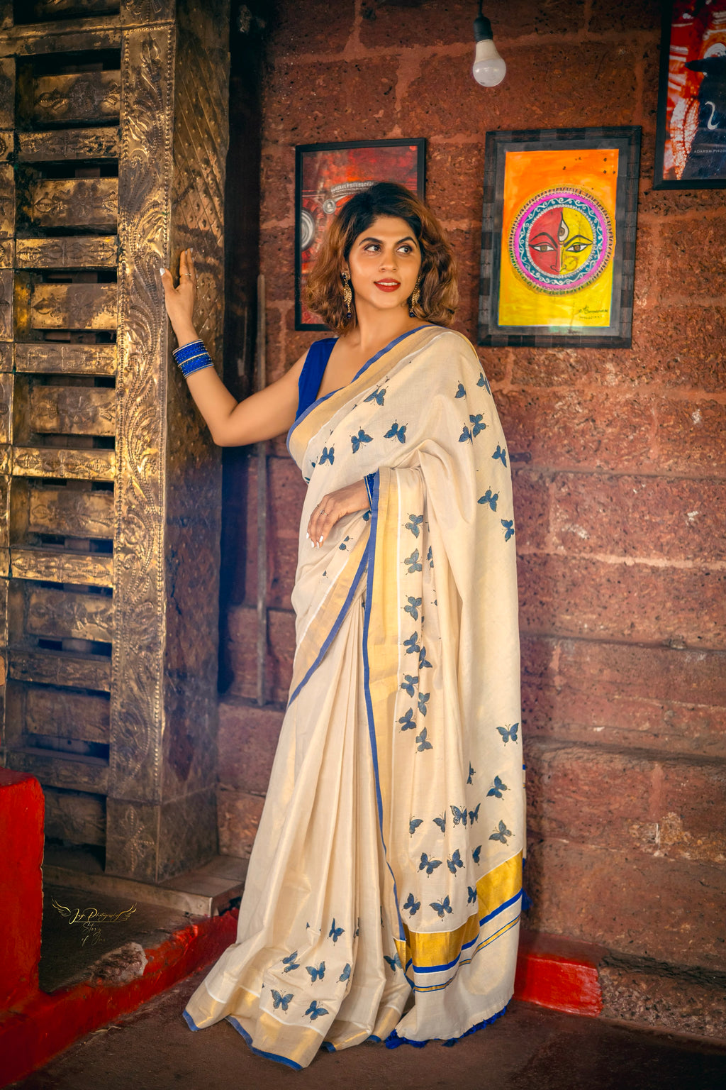 Golden Tissue Printed Saree(Butterfly)