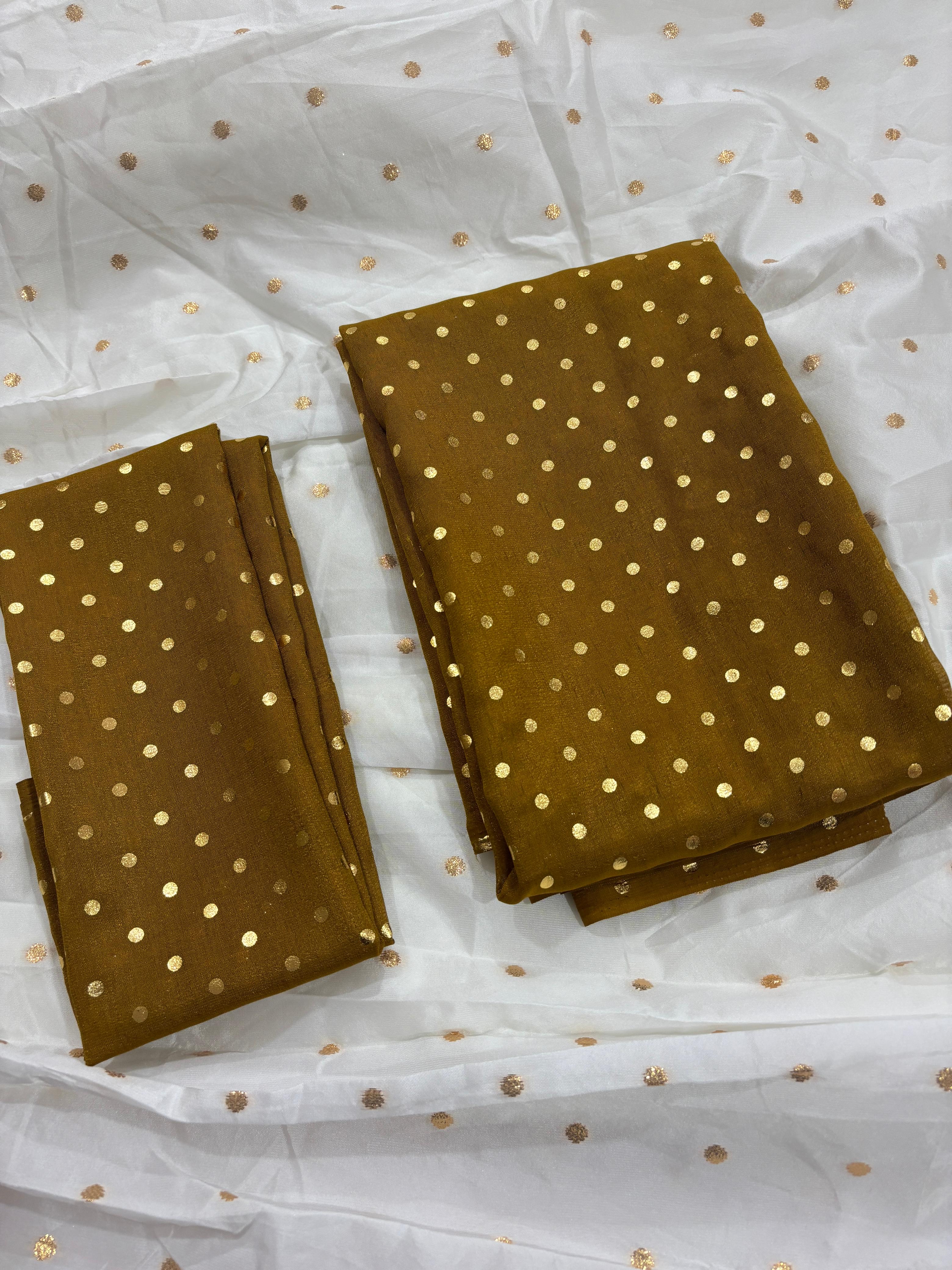 Dots and diamond davani