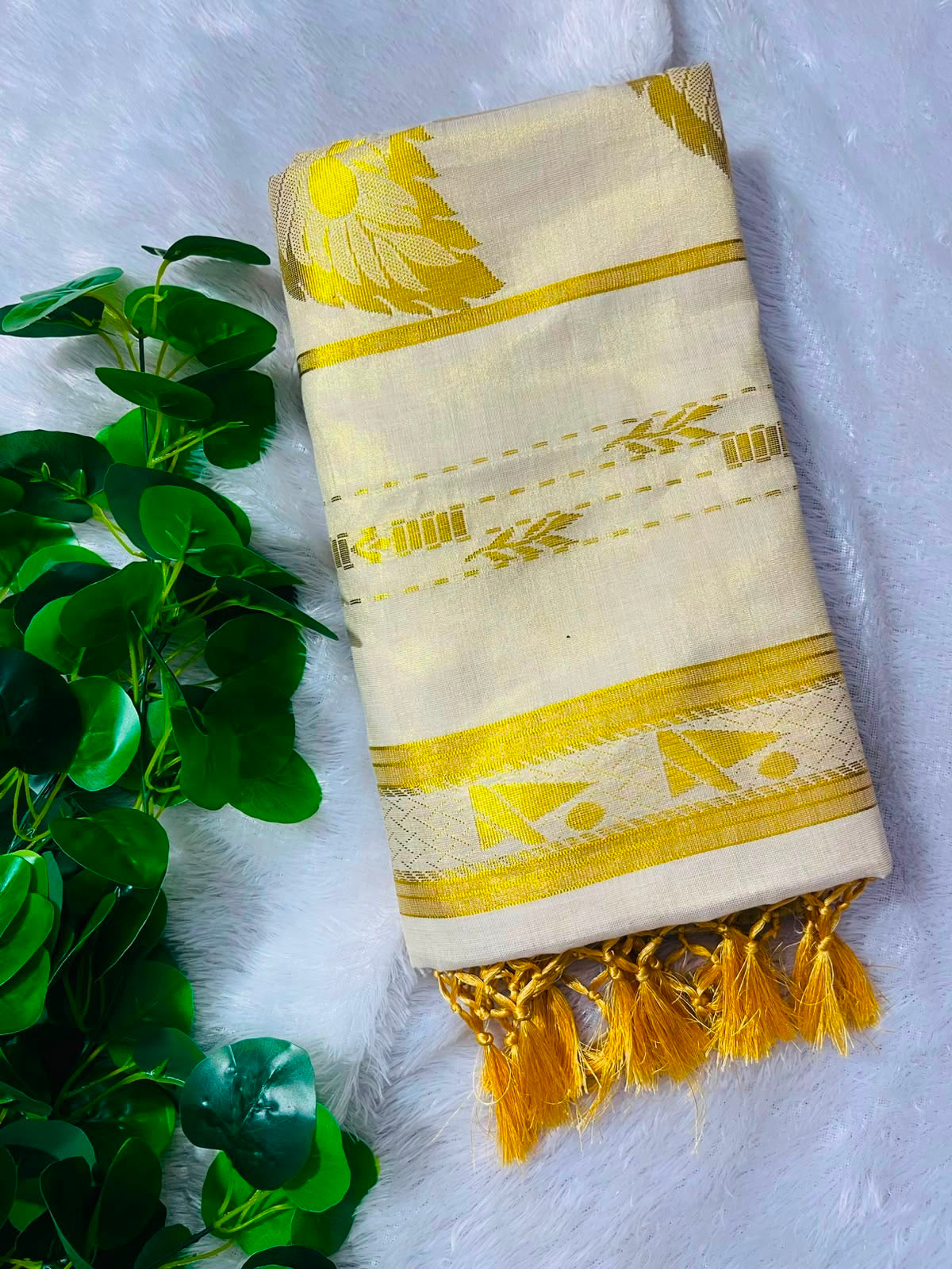 Mayilazhagu: Golden Tissue Weaved Design(Handloom Replica)