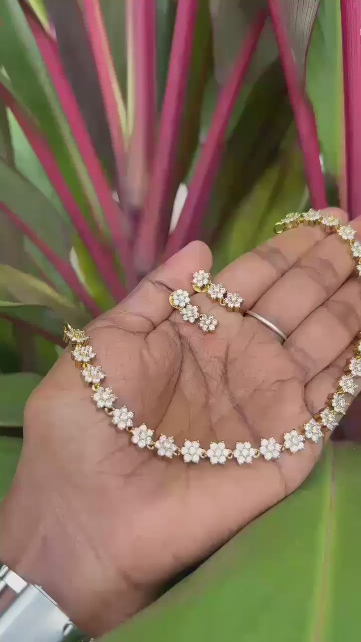 Flower Neckset
